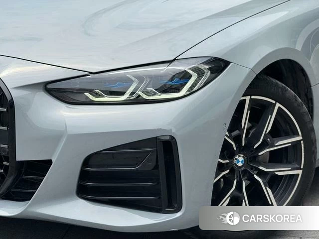 BMW 4 series 2025 Серебристо-серый из Китая