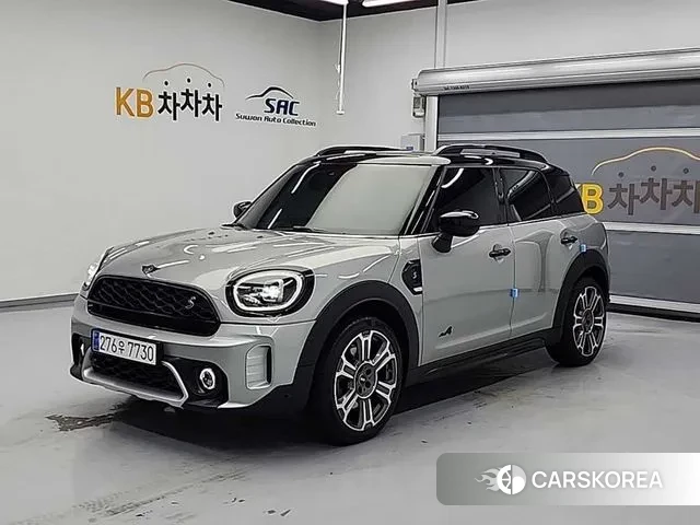 Mini Cooper S Countryman 2023 Серебристо-серый из Кореи