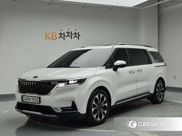Kia Carnival 4th generation 2021 Белый из Кореи