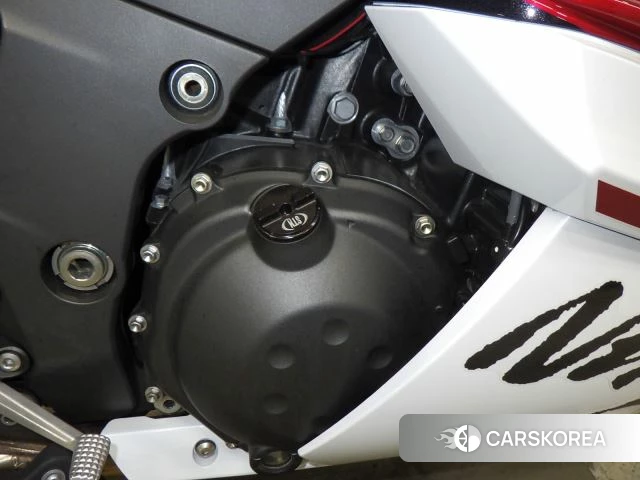 Engine photo