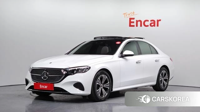 Mercedes-Benz E-Class W214 2025 Белый из Кореи