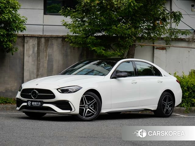 Mercedes-Benz Class C 2024 Белый из Китая