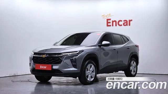 Chevrolet (GM Daewoo) Trax Crossover 2023 Серый из Кореи