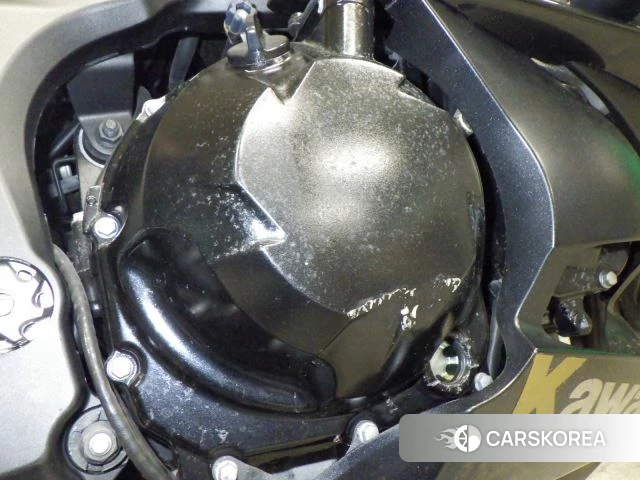 Engine photo