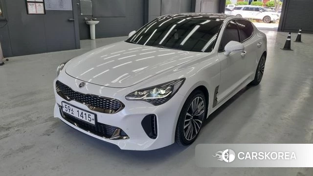 Kia Stinger 2018 Белый из Кореи