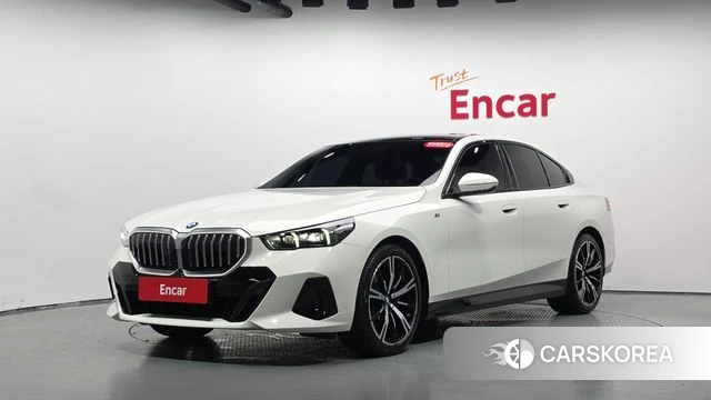 BMW 5 Series (G60) 2024 Белый из Кореи