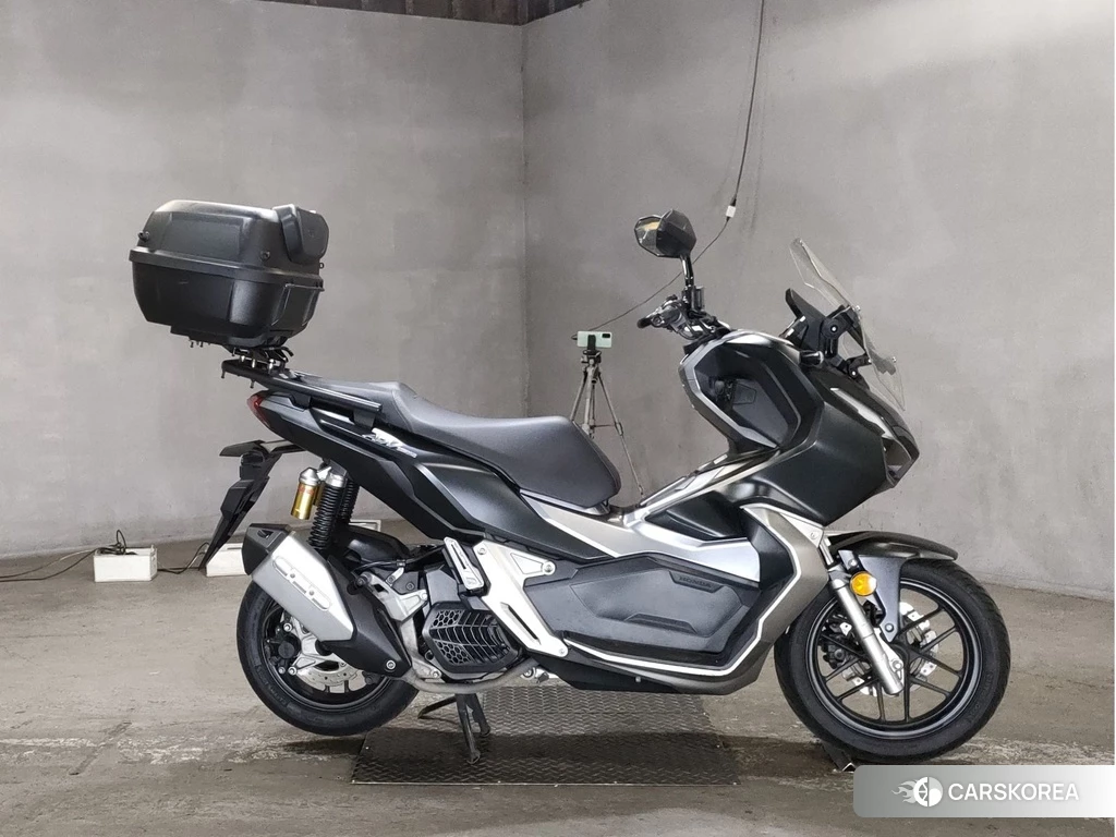 Проданный Honda ADV150 id 4176760 из Японии, фото 2