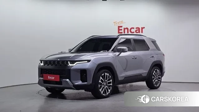 Ssangyong Torres 2023 Серебристо-серый из Кореи