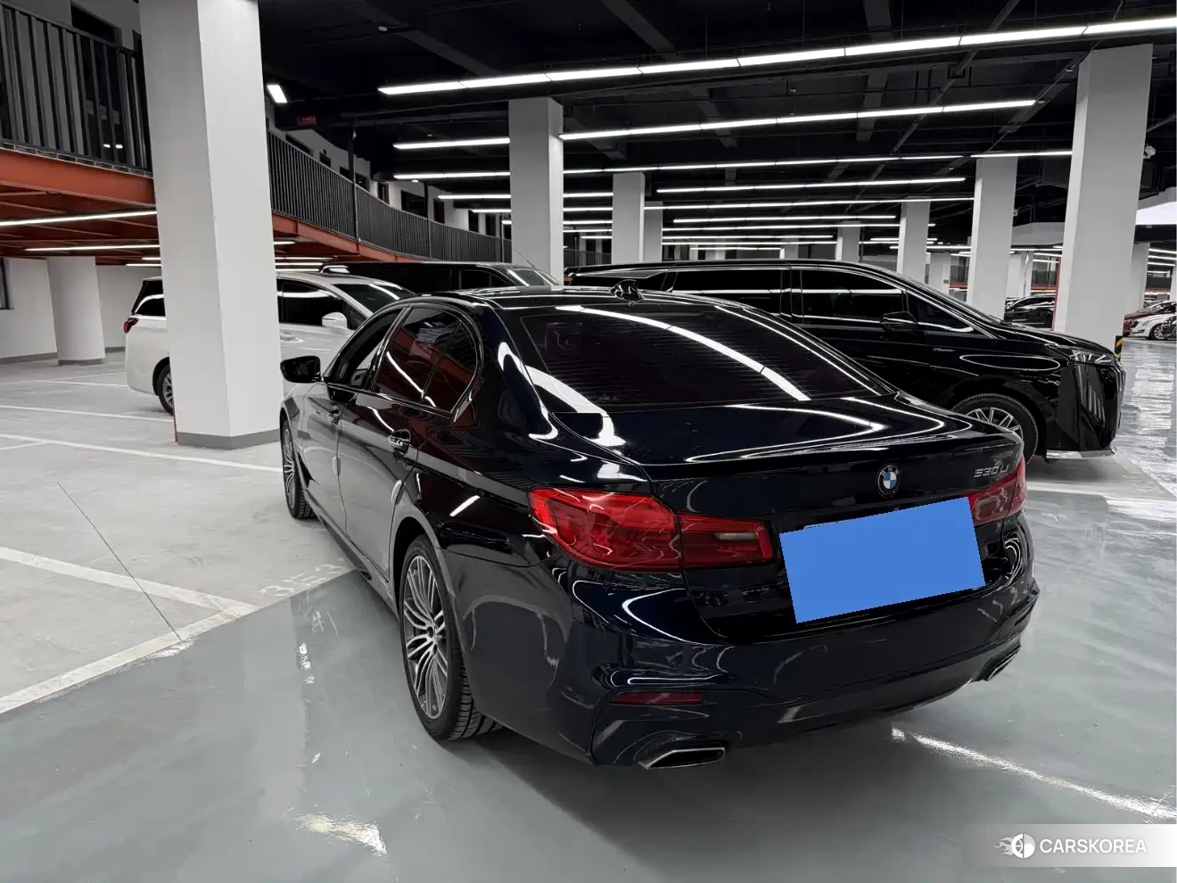 BMW 5 series 2018 Черный из Китая
