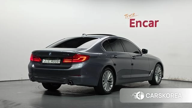 BMW 5 Series (G30) 2019 Серый из Кореи