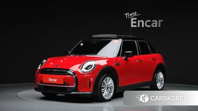 Mini Cooper 2022 Красный из Кореи