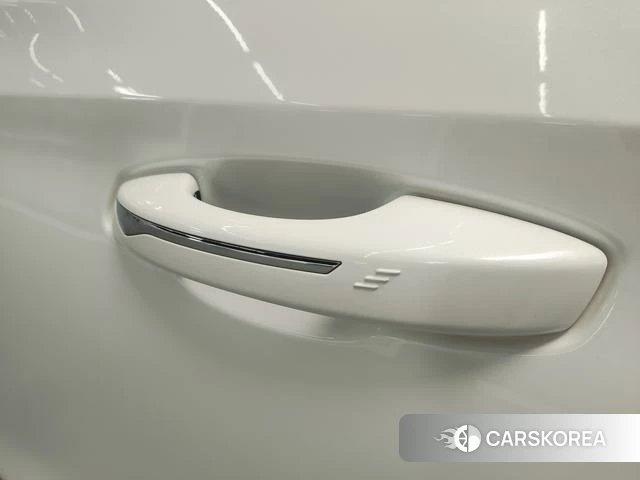 Chang'an CS75 PLUS 2021 Белый из Китая