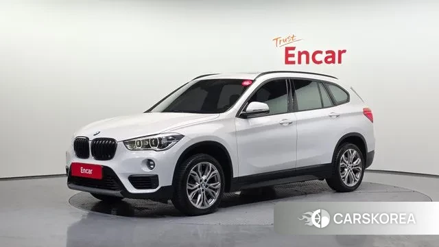 BMW X1 (F48) 2018 Белый из Кореи