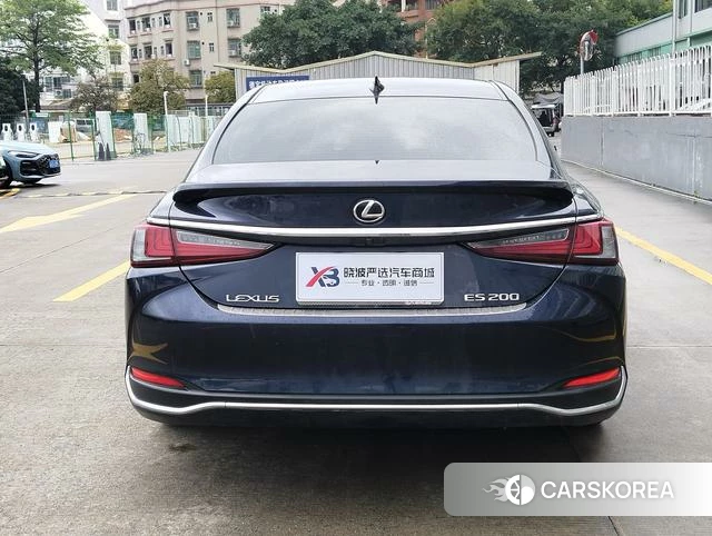 Lexus ES 2021 Синий из Китая