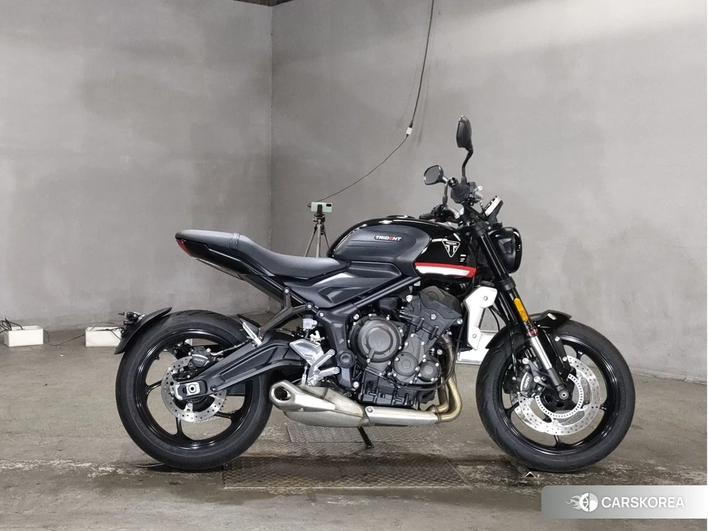 Проданный Triumph TRIDENT 660 2023 из Японии