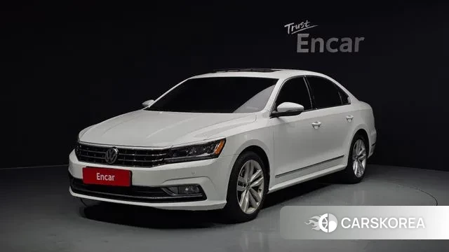 Volkswagen The New Passat 2018 Белый из Кореи