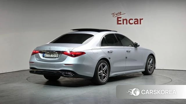 Mercedes-Benz S-Class W223 2022 Серебристо-серый из Кореи