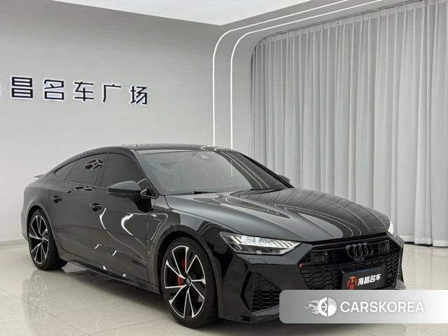 Audi A7 2023 Черный из Китая