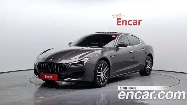 Maserati Ghibli 2018 Серый из Кореи