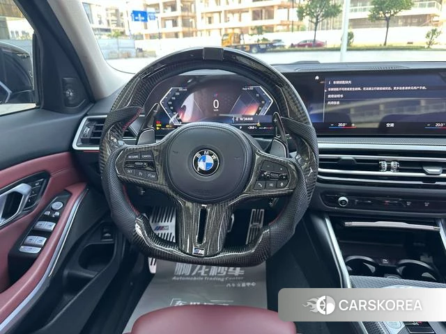 BMW 3 series 2023 Серебристо-серый из Китая