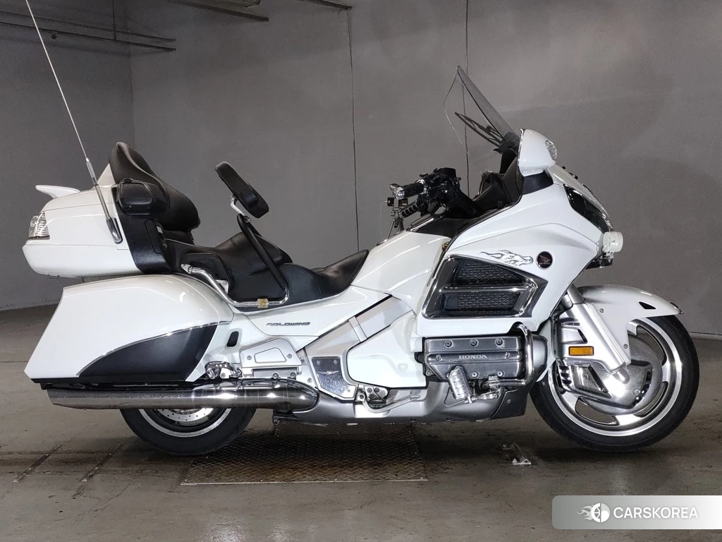 Проданный Honda GL1800 2012 из Японии, фото 2