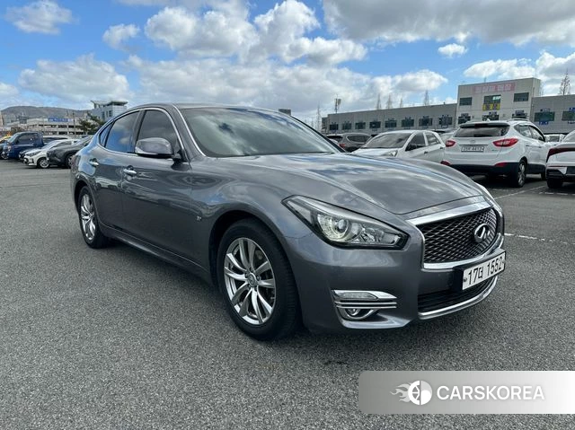 Infiniti Q70 2018 Серый из Кореи
