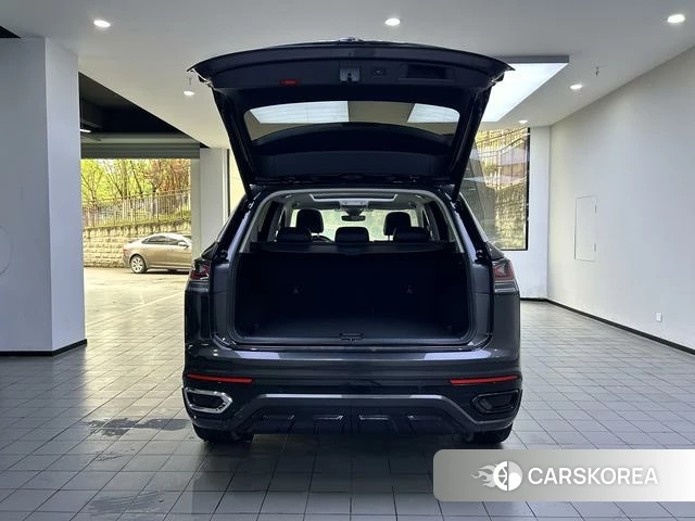 Volkswagen Tanyue 2023 Черный из Китая