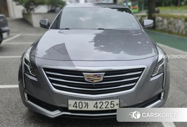 Cadillac CT6 2018 Серый из Кореи