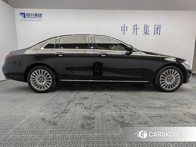 Mercedes-Benz E-class 2023 Черный из Китая