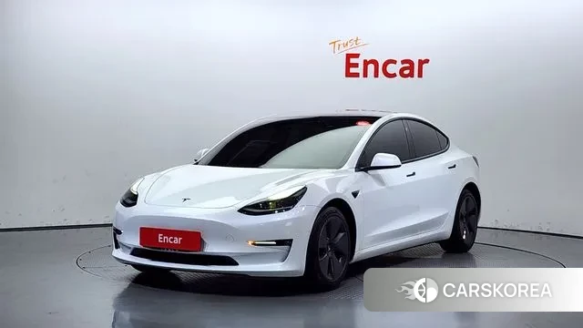 Tesla Model 3 2021 Белый из Кореи