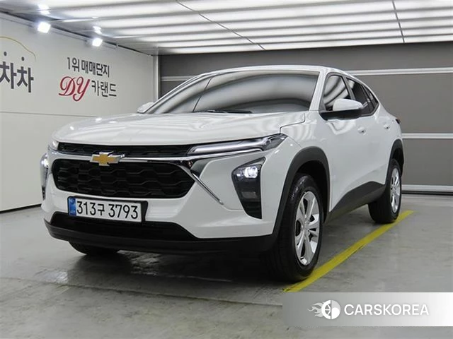 Chevrolet (GM Daewoo) Trax Crossover 2025 Белый из Кореи