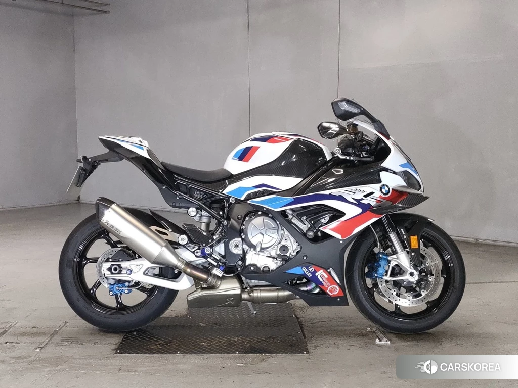Проданный BMW M1000RR 2022 из Японии