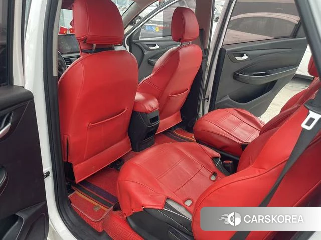 Wuling Automobile Wuling Hongguang S3 2019 Белый из Китая