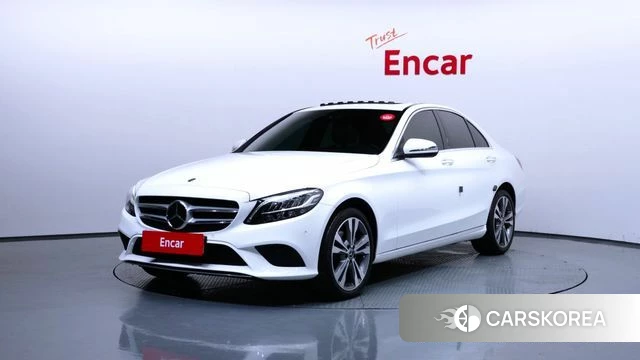 Mercedes-Benz C-Class W205 2021 Белый из Кореи