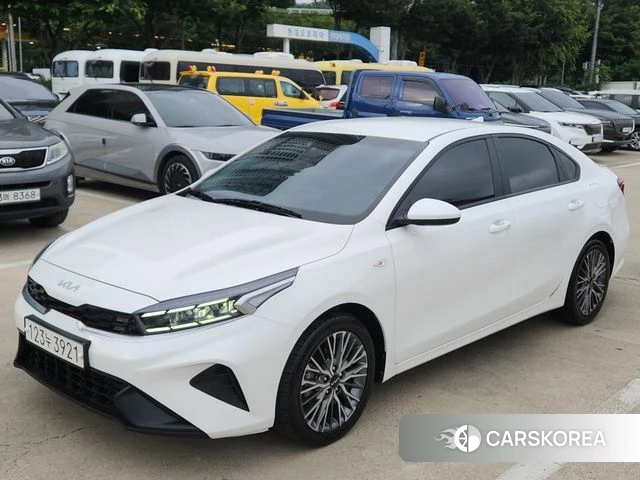 Kia The New K3 2nd generation 2022 Белый из Кореи