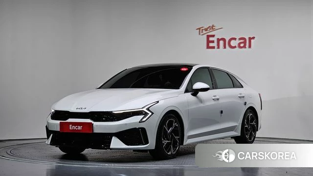 Kia The New K5 3rd generation 2024 Белый из Кореи