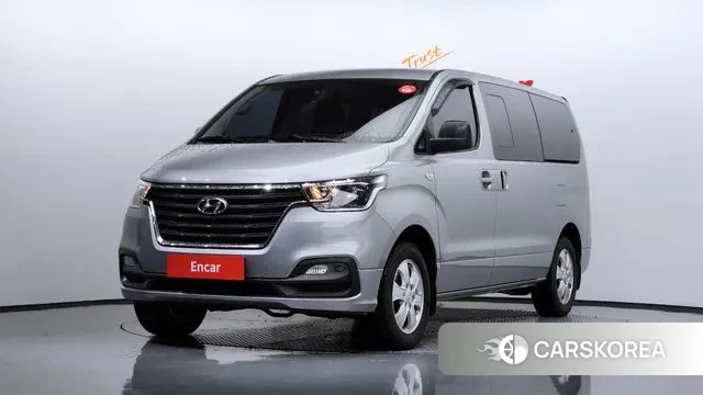 Hyundai The New Grand Starex 2018 Серебристо-серый из Кореи