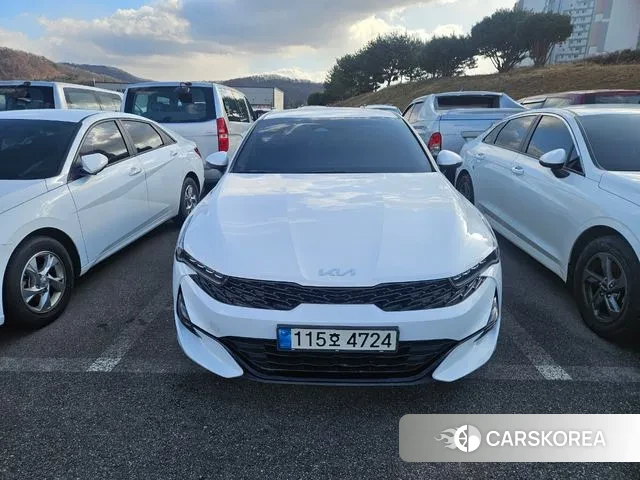 Kia K5 3rd generation 2022 Белый из Кореи