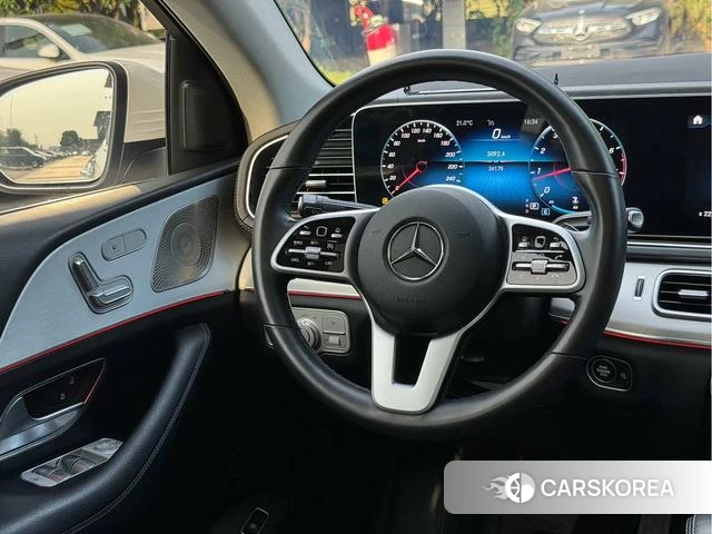 Mercedes-Benz GLE coupe 2021 Белый из Китая