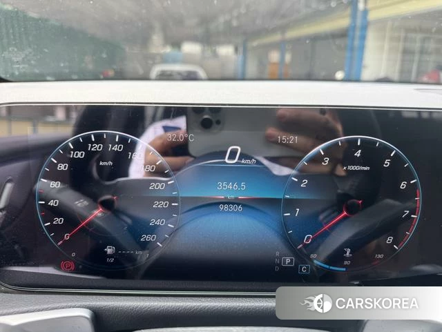 Mercedes-Benz GLB 2021 Черный из Китая