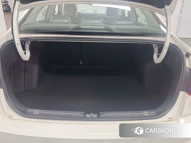Volkswagen Bora 2026 Белый из Китая