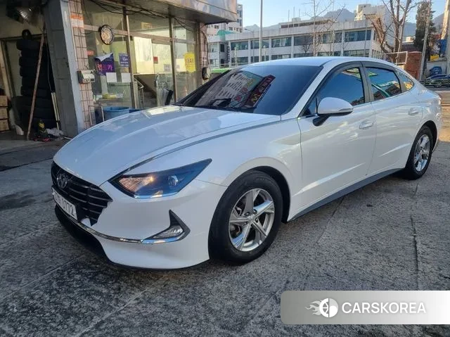 Hyundai Sonata (DN8) 2019 Белый из Кореи