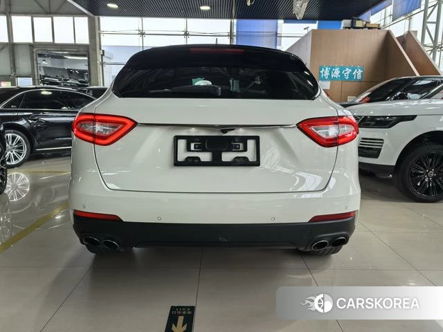 Maserati Levante 2019 Белый из Китая