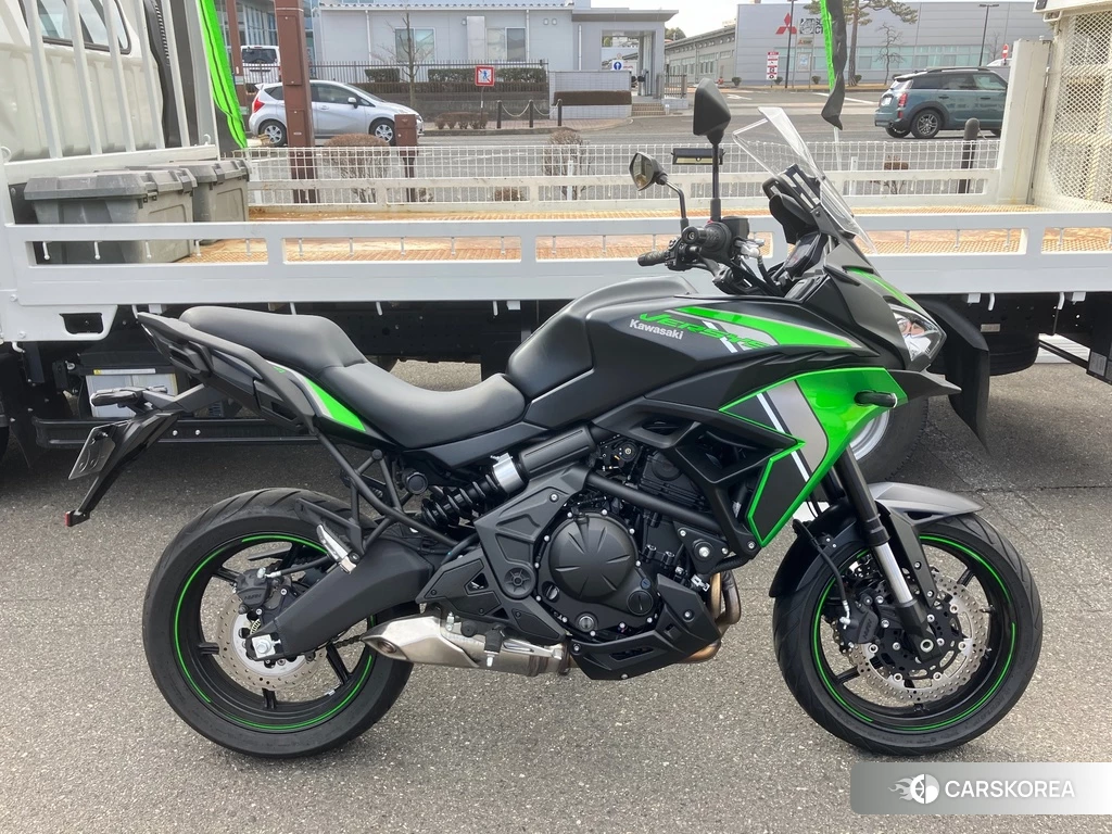 Проданный Kawasaki VERSYS 650 2023 из Японии