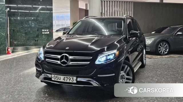 Mercedes-Benz GLE - Class W166 2018 Черный из Кореи