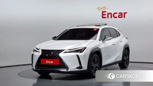Lexus UX250h 2020 Белый из Кореи