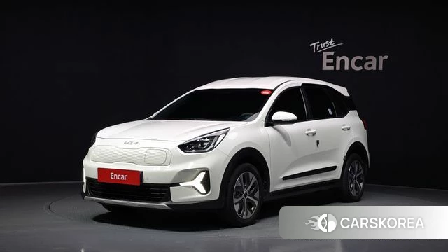 Kia Niro Plus 2022 Белый из Кореи