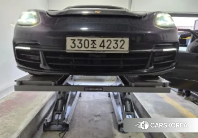 Porsche Panamera (971) 2020 Черный из Кореи