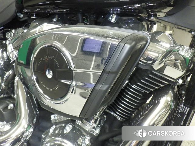 Engine photo