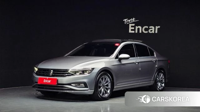 Volkswagen Passat GT (B8) 2022 Серебряный из Кореи